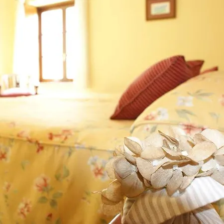 Colonial De Santillana Hotel 3*