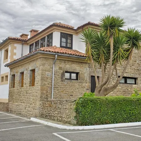 Colonial De Santillana 3*