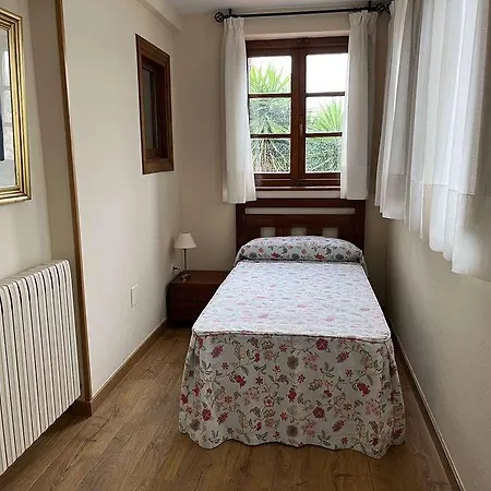 Colonial De Santillana סנטילנה דל מר