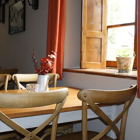 Colonial De Santillana 3* סנטילנה דל מר