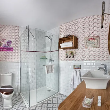 Colonial De Santillana מלון 3*