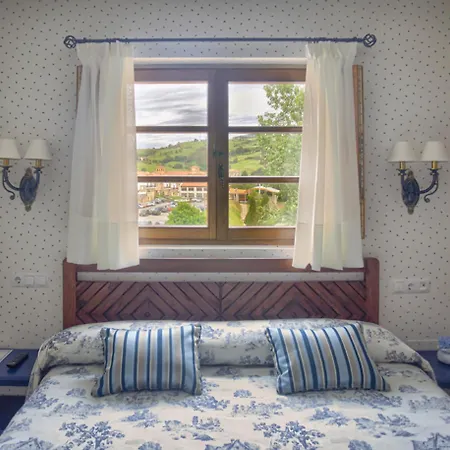 Hotel Colonial De Santillana