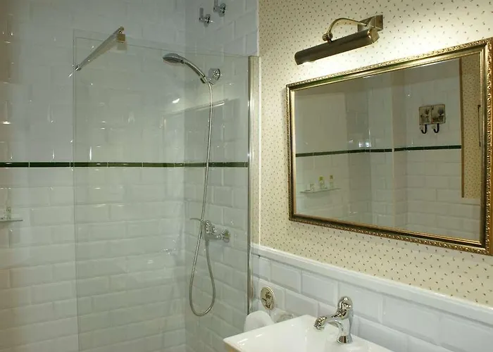 Colonial De Santillana 3* Santillana del Mar