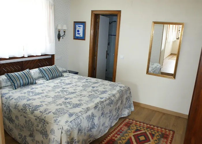 Colonial De Santillana 3*