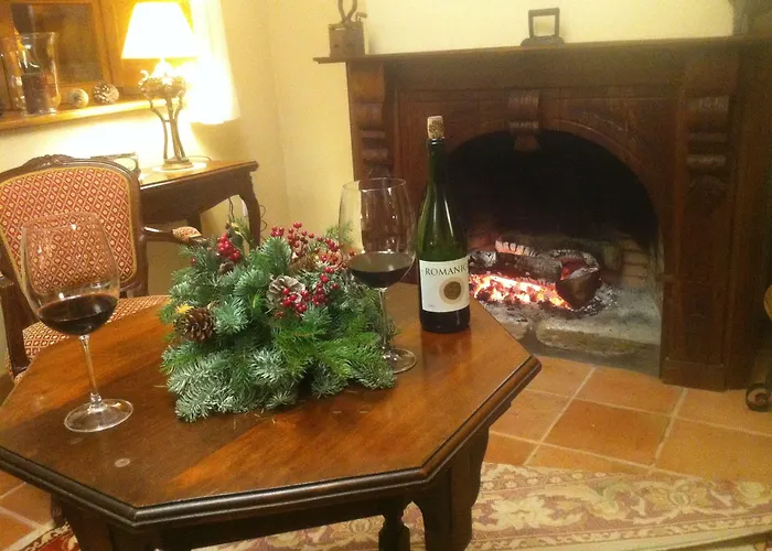 Colonial De Santillana Hotel