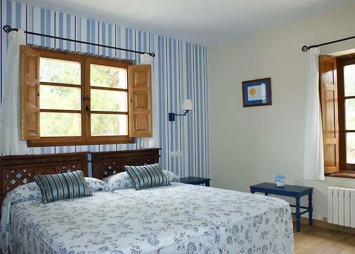 Colonial De Santillana Hotel 3*